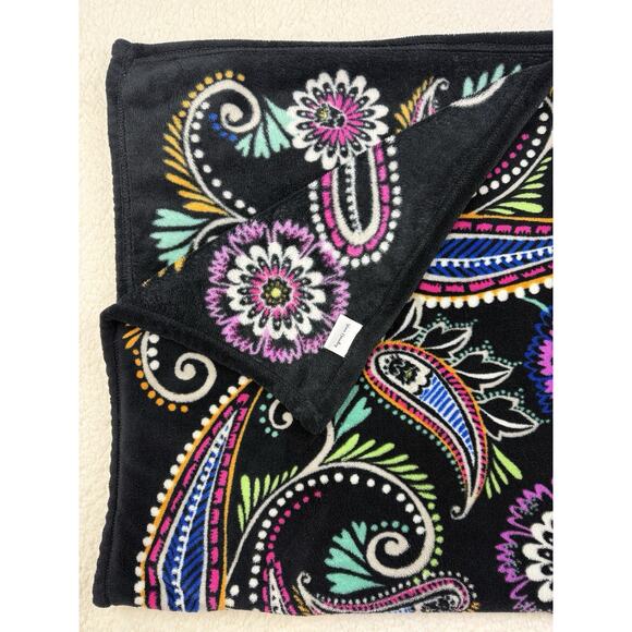Vera Bradley Paisley Swirl Fleece Throw Blanket 50x80 Black Multicolored Soft - Picture 2 of 5